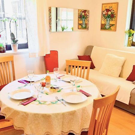Miabella House - 2 Bedrooms And Terrace Брежице Экстерьер фото