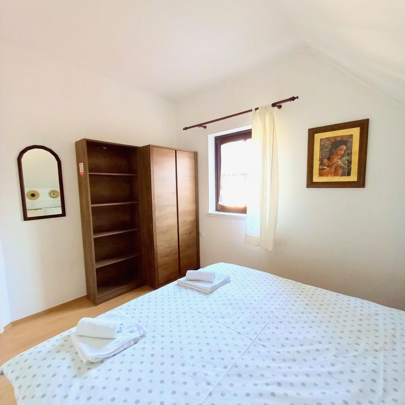 Miabella House - 2 Bedrooms And Terrace Брежице Экстерьер фото
